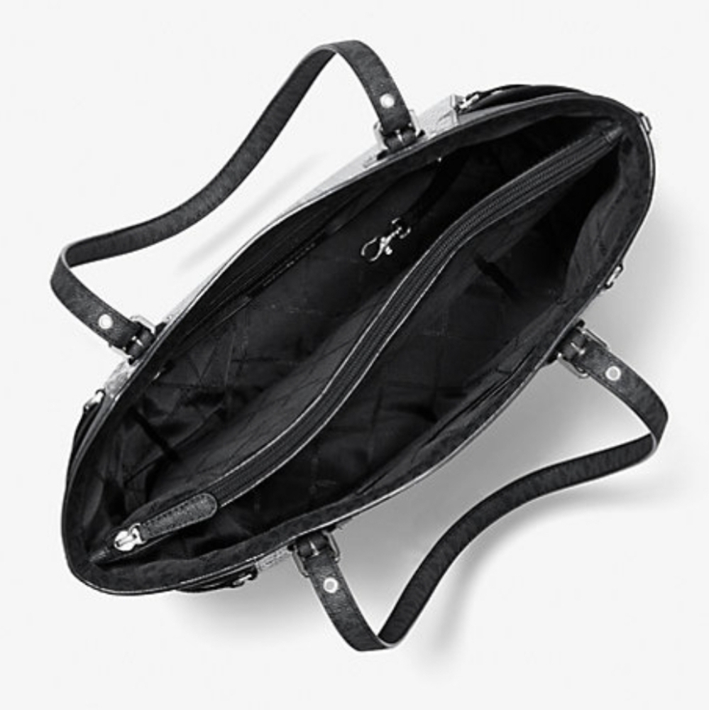 Michael Kors Voyager EW Tote - Picture 5 of 9